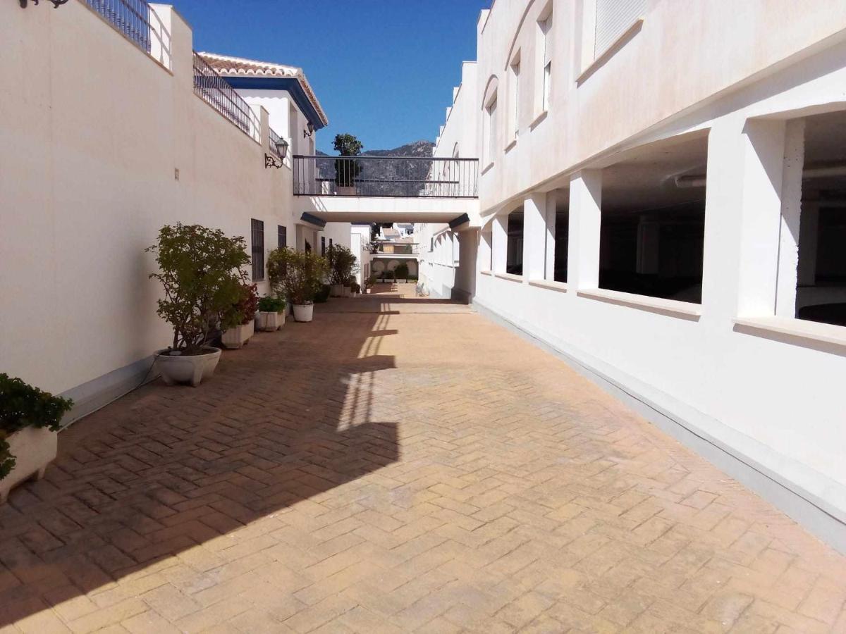 Coqueto Estudio En Calle Vela Benalmadena Bagian luar foto